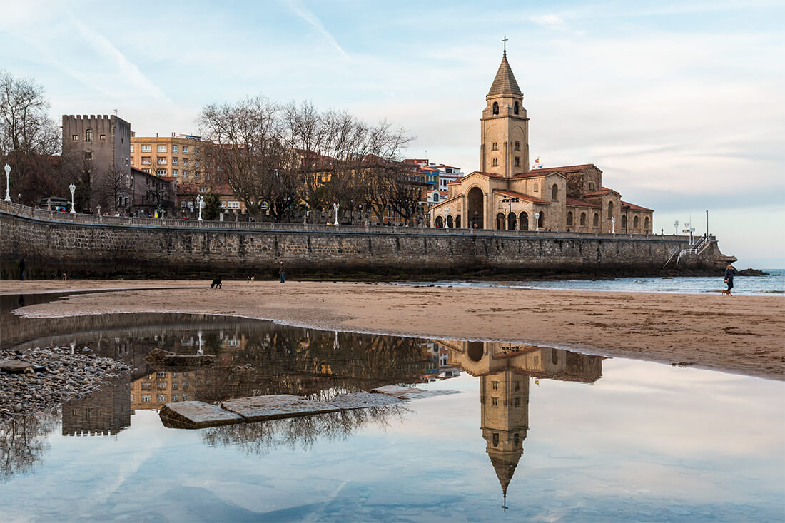Church of San Pedro in Gijón Church of San Pedro in Gijón