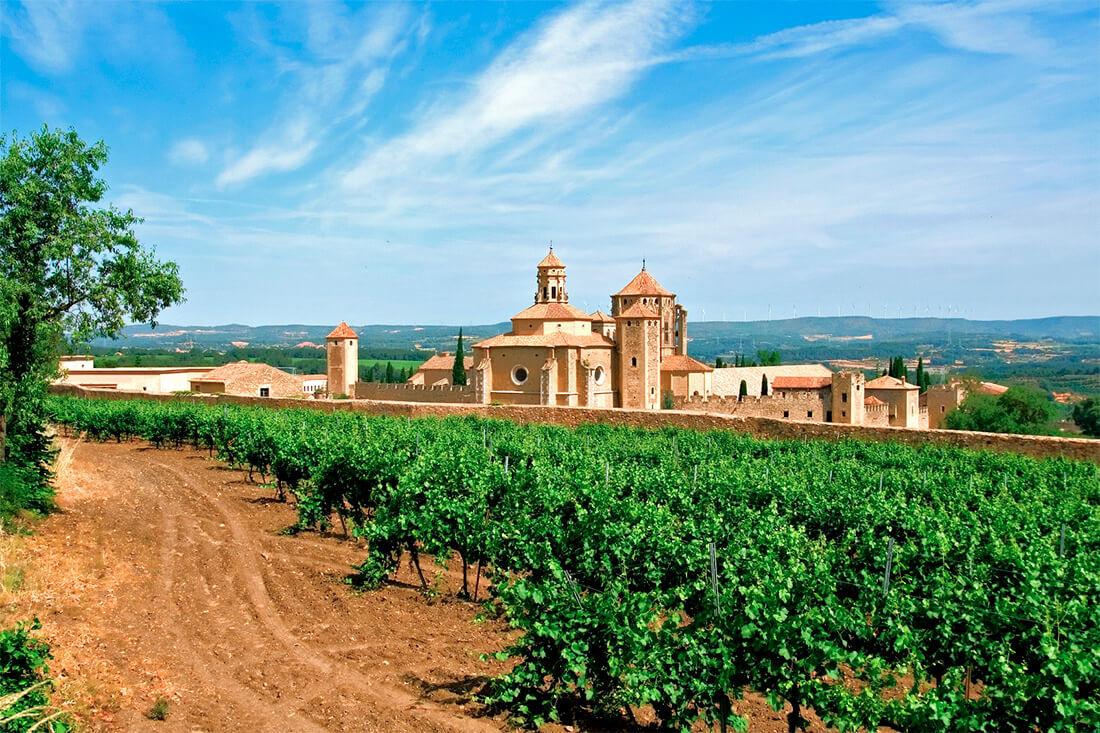 Monasterio de Poblet en Tarragona Monasterio de Poblet en Tarragona