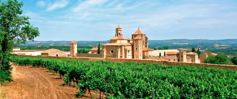 Монастырь Поблет в провинции Таррагона
