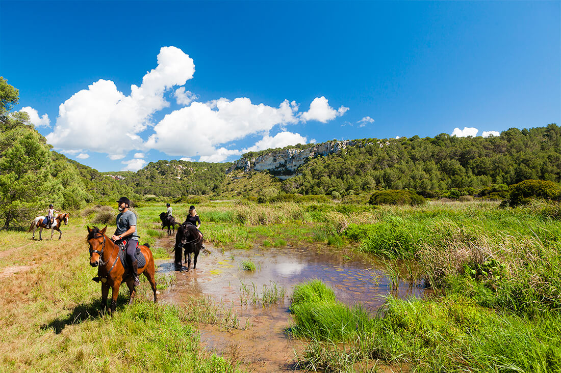 Turismo ecuestre en Menorca Turismo ecuestre en Menorca