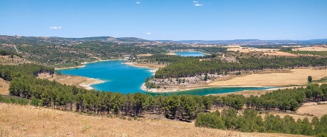 Buendía reservoir in Cuenca, Castilla-La Mancha