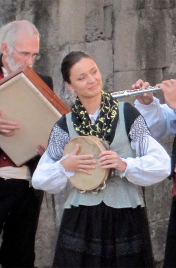 Gruppo folcloristico galiziano durante la festa di San Froilán