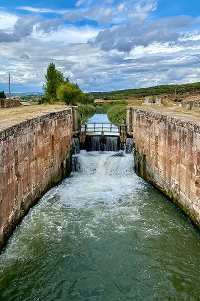 Hai mai visto il Canale di Castiglia? 