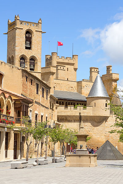 A tour of the impressive Spanish castles