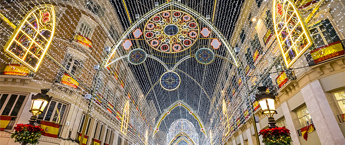 Calle Larios con decoración navideña en Málaga, Andalucía