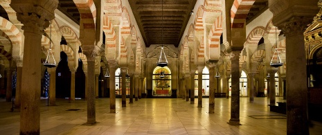 Interior da Mesquita de Córdoba