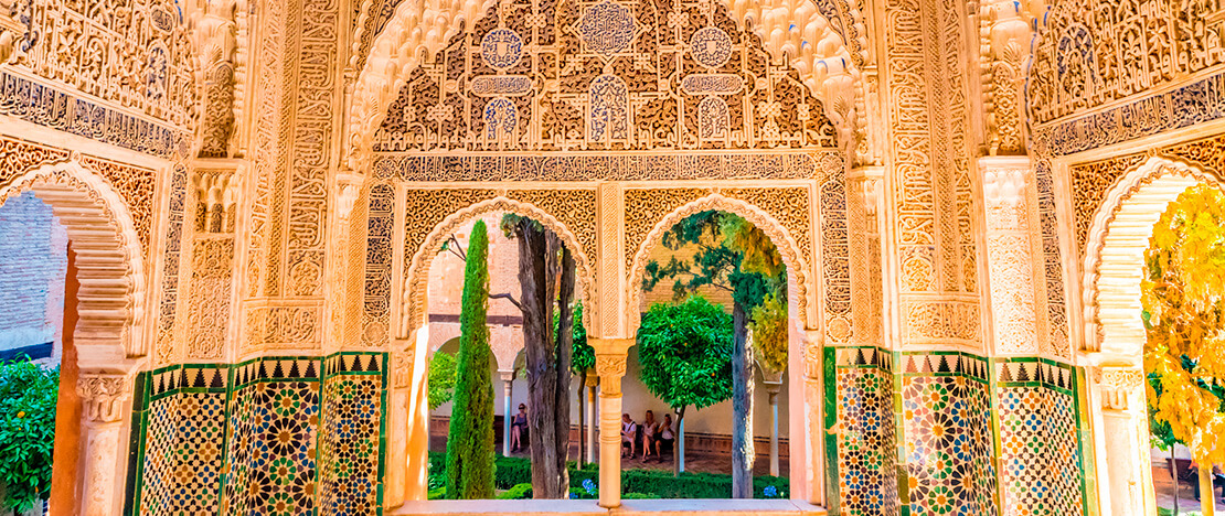 Salle Dos Hermanas, Alhambra de Grenade Salle Dos Hermanas, Alhambra de Grenade