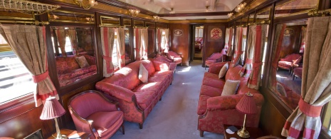 Treno Al Andalus. Interno del vagone Treno Al Andalus. Interno del vagone