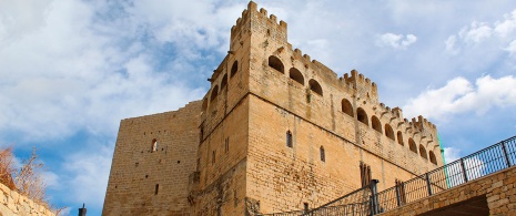 Замок в Вальдерробресе