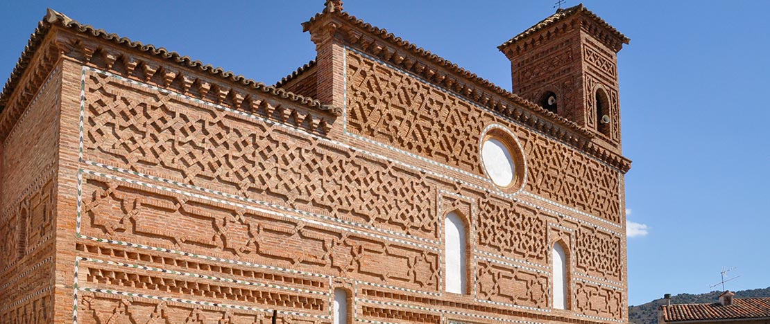 Particolare della facciata. Chiesa di Santa María di Tobed. Saragozza Particolare della facciata. Chiesa di Santa María di Tobed. Saragozza