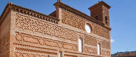 Nahaufnahme der Fassade. Kirche Santa María in Tobed. Zaragoza