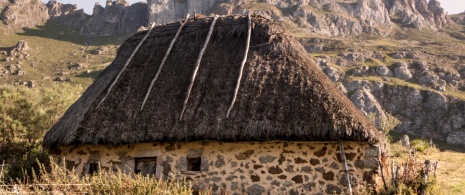 Teito hut in Somiedo Natural Park