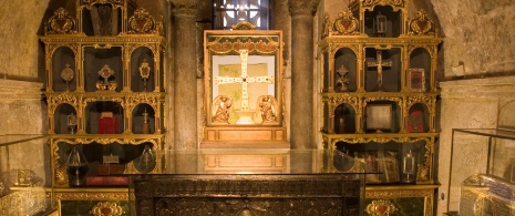 Святая палата в кафедральном соборе Овьедо