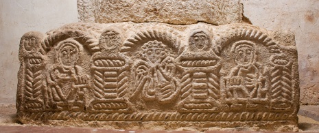 Detalhe do interior da Igreja de San Miguel de Lillo