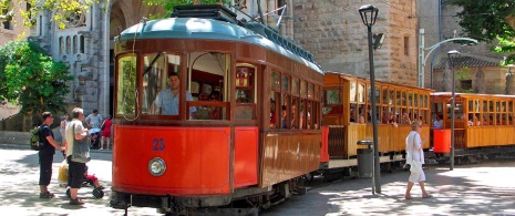 Старинный поезд в Сольере