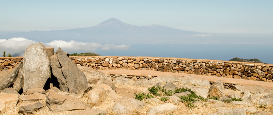 Sanctuaire guanche dans le parc national de Garajonay, La Gomera, îles Canaries Sanctuaire guanche dans le parc national de Garajonay, La Gomera, îles Canaries