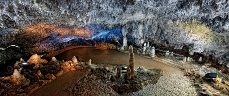 Höhle El Soplao (Kantabrien)