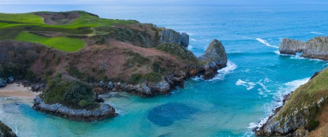 Spiaggia di Berellín a Val de San Vicente, Cantabria