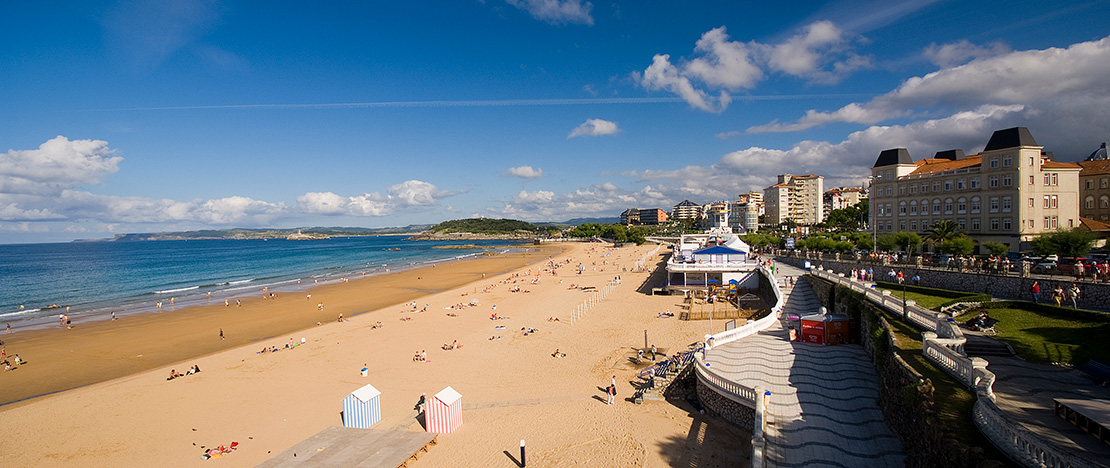 Playa de El Sardinero, Santander Playa de El Sardinero, Santander
