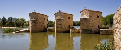 Aceñas de Olivares. Mittelalterliche Windmühlen. Zamora