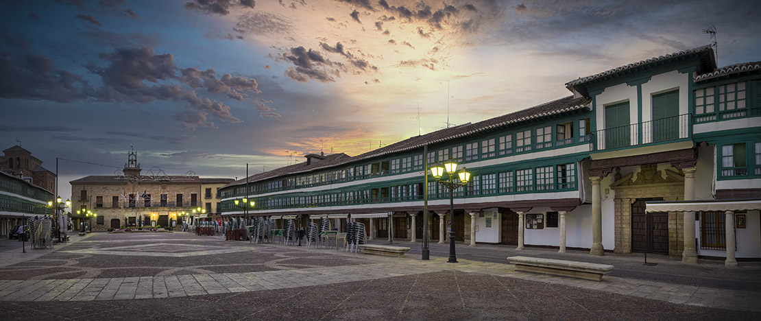 Plaza Mayor de Almagro, Ciudad Real, Kastylia-La Mancha Plaza Mayor de Almagro, Ciudad Real, Kastylia-La Mancha