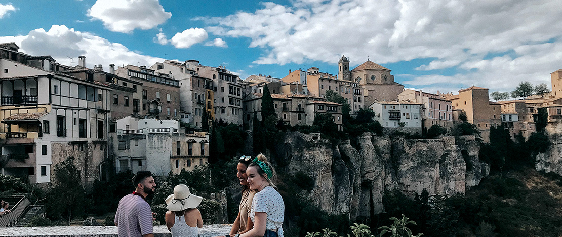 カスティージャ-ラ・マンチャ州クエンカの宙吊りの家 カスティージャ-ラ・マンチャ州クエンカの宙吊りの家