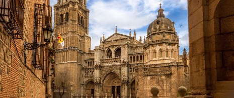 Fassade der Kathedrale von Toledo Fassade der Kathedrale von Toledo