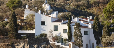 Gesamtansicht des Salvador-Dali-Hauses in Portlligat