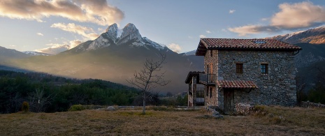  Гора Педрафорка в Сальдесе, комарка Бергеда, Каталония