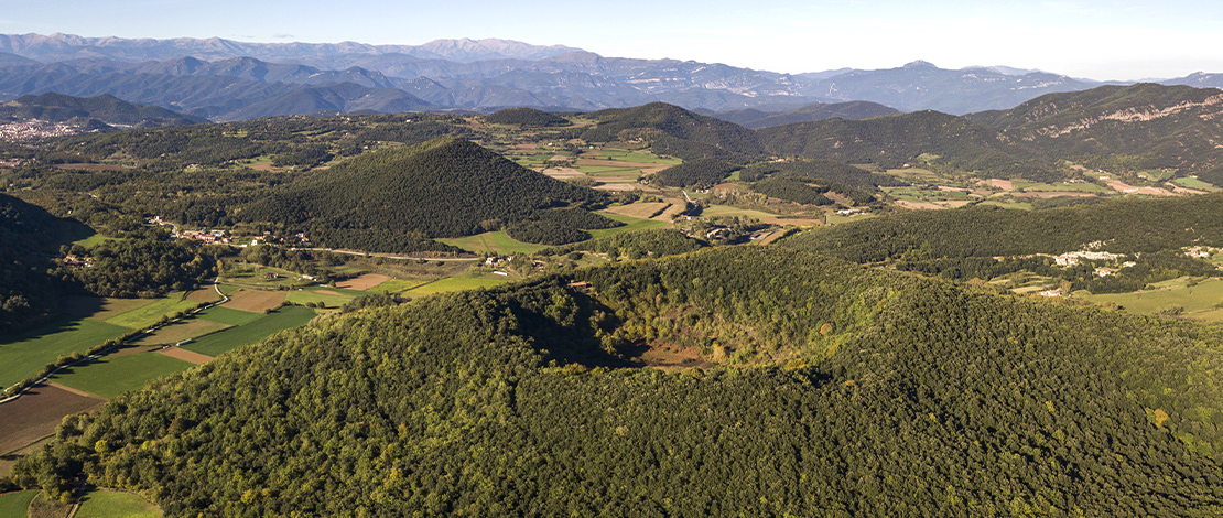 Veduta del Parco Naturale della Zona Vulcanica della Garrotxa, Girona Veduta del Parco Naturale della Zona Vulcanica della Garrotxa, Girona