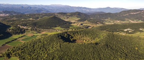 Widok na obszar chronionego krajobrazu wulkanicznego Garrotxa, Girona