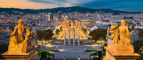 Vistas de Barcelona do Museu Nacional de Arte da Catalunha