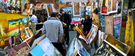 Puesto en el Rastro de Madrid