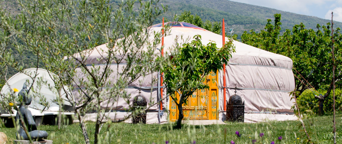Yurta di Casas del Castañar a Cáceres, Estremadura Yurta di Casas del Castañar a Cáceres, Estremadura