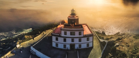 Leuchtturm am Kap Finisterre, Galicien