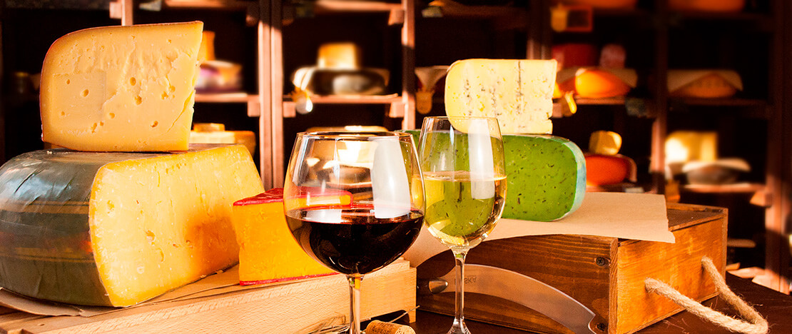 Vin et fromage de Mahón Vin et fromage de Mahón