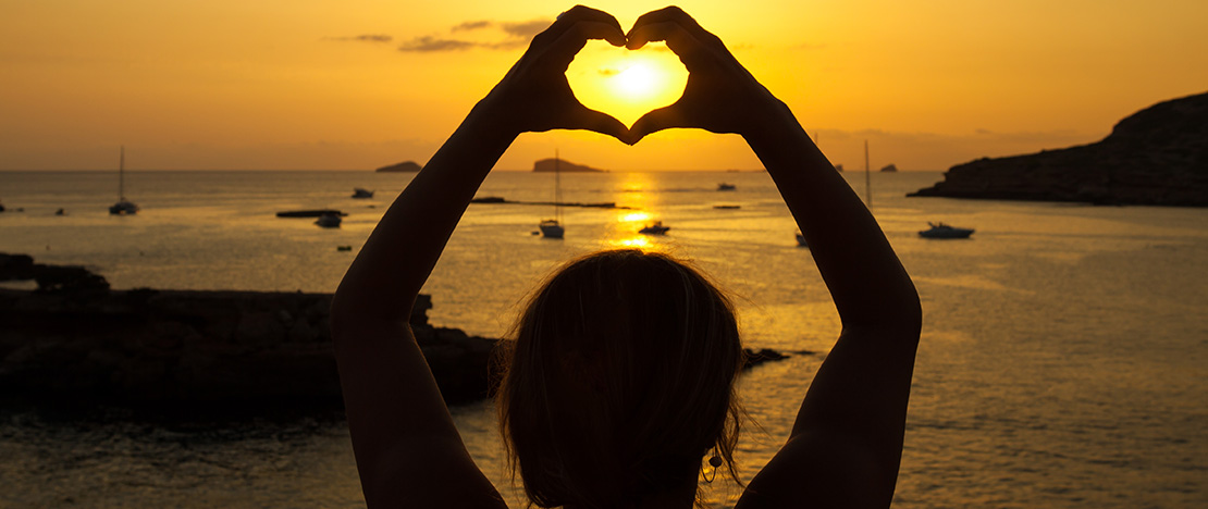 夕暮れのイビサ島、バレアレス諸島 夕暮れのイビサ島、バレアレス諸島