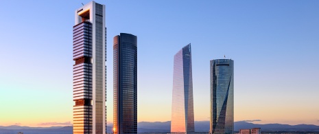 マドリードにある4つの高層ビル