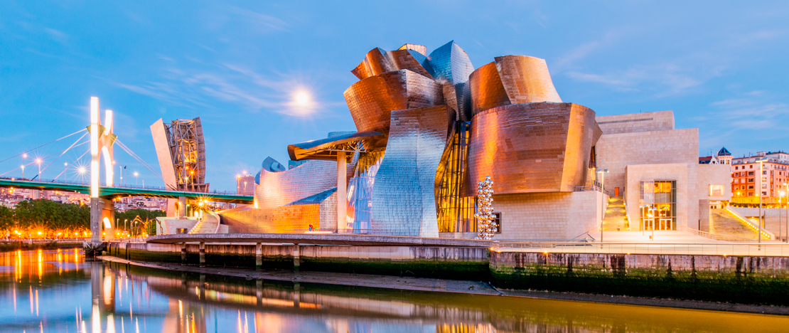 View of the Guggenheim Museum in Bilbao, Vizcaya, the Basque Country View of the Guggenheim Museum in Bilbao, Vizcaya, the Basque Country