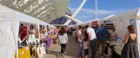 Vista do Nómada Market de Valência, Comunidade Valenciana