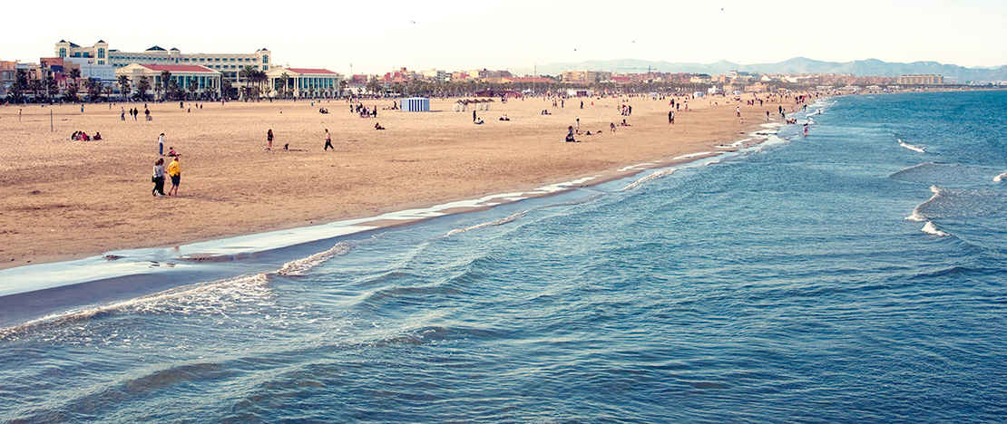Playa de la Malvarrosa, Valencia  Playa de la Malvarrosa, Valencia