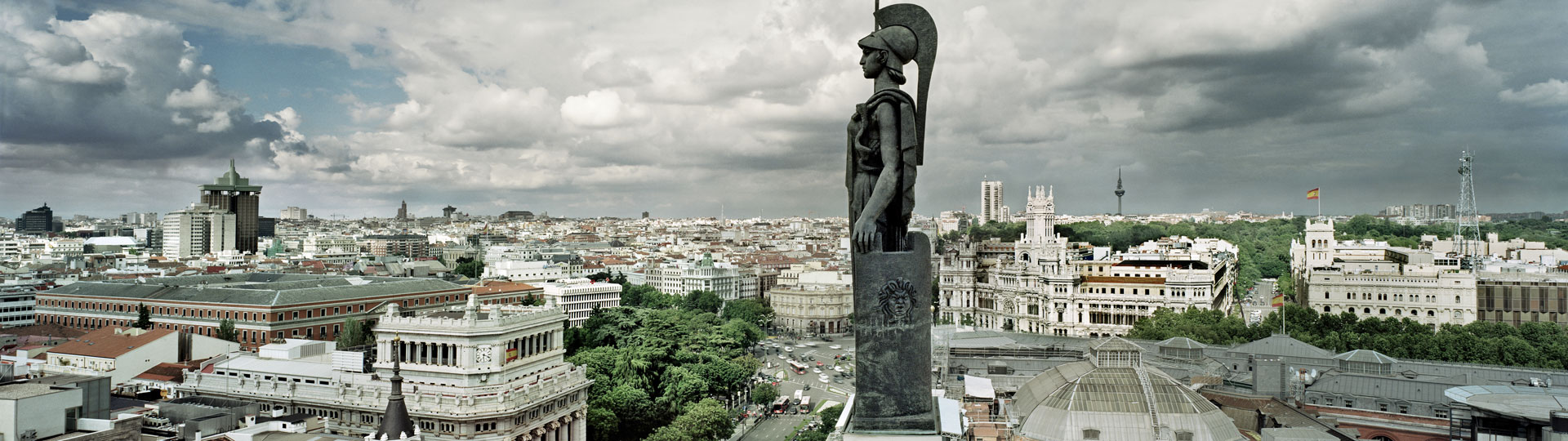 Blick auf Madrid von der Dachterrasse des Kreises der Schönen Künste