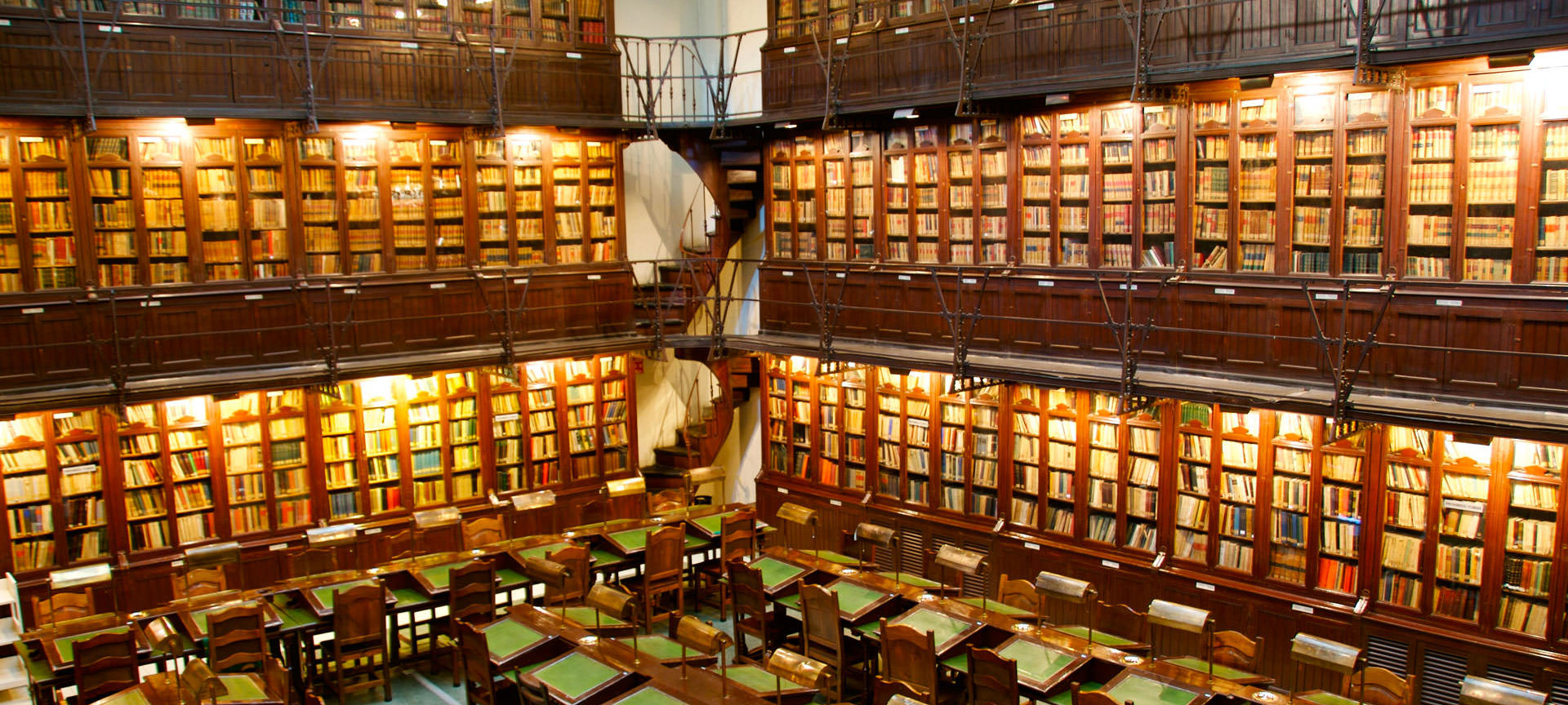 Bibliothèque de l’Ateneo de Madrid Bibliothèque de l’Ateneo de Madrid