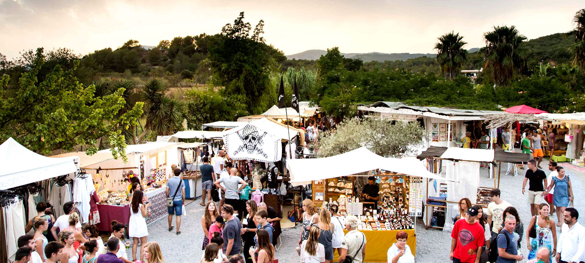 Las Dalias street market Las Dalias street market