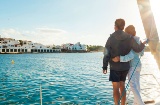 Velero en la costa de Menorca