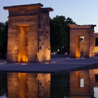 Vista del Tempio di Debod al tramonto, Madrid