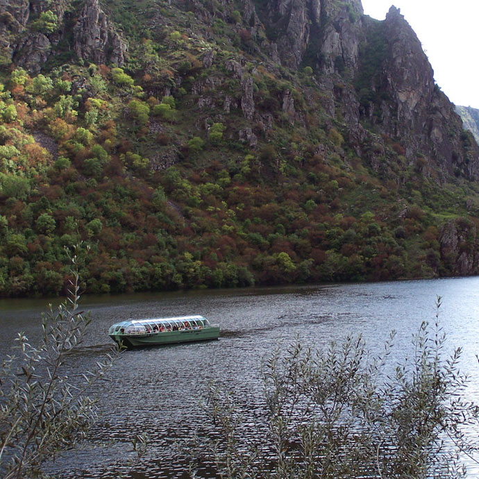 Boat trips in Arribes del Duero