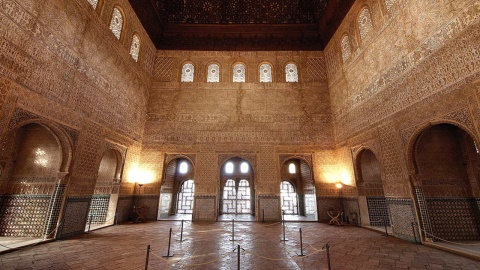 Зал послов в Альгамбре