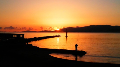 Puesta de sol, muelle de Palma