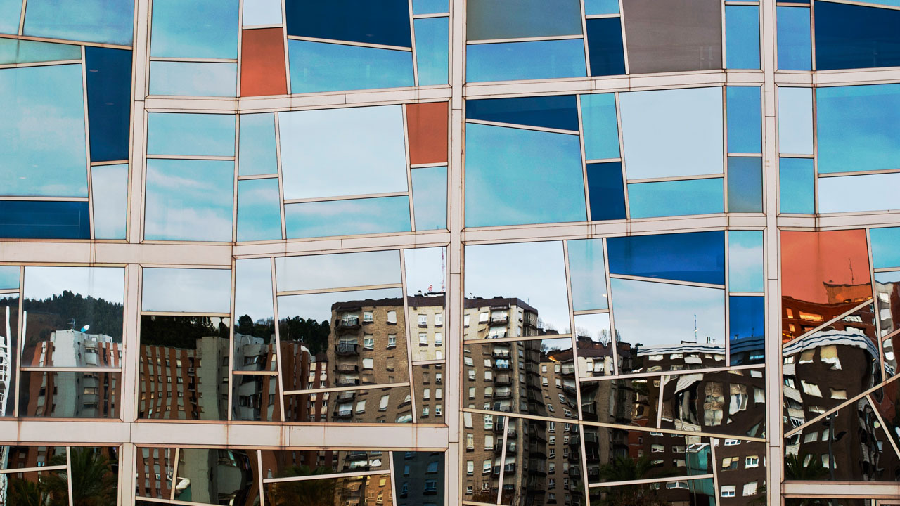 Detalle del Palacio Euskalduna, Bilbao Detalle del Palacio Euskalduna, Bilbao